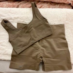 SET Active Sculptflex Set - Sand - Bra/Biker Shorts - M/L